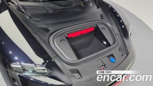 Porsche Taycan Base 2024 года из Южной Кореи