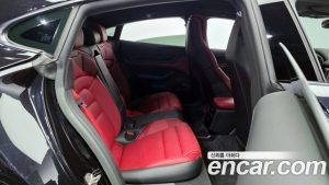 Porsche Taycan Base 2024 года из Южной Кореи