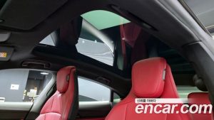 Porsche Taycan Base 2024 года из Южной Кореи