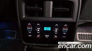 Porsche Taycan Base 2024 года из Южной Кореи