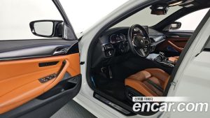 BMW M5 M5 SEDAN Competition 2023 года из Южной Кореи