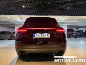 Porsche Cayenne 3.0 2023 года из Южной Кореи