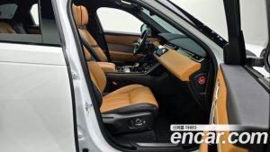 Land Rover Range Rover Velar 3.0 P400 R-Dynamic HSE 2022 года из Южной Кореи
