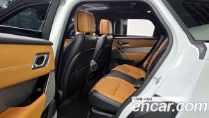 Land Rover Range Rover Velar 3.0 P400 R-Dynamic HSE 2022 года из Южной Кореи