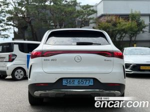 Mercedes-Benz EQE EQE350 4MATIC 2024 года из Южной Кореи
