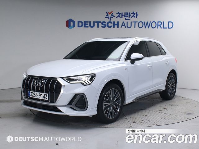 Audi Q3 40 TFSI 4WD Premium 2023 года из Кореи