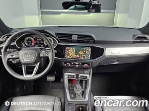 Audi Q3 40 TFSI 4WD Premium 2023 года из Южной Кореи