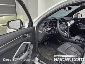 Audi Q3 40 TFSI 4WD Premium 2023 года из Южной Кореи