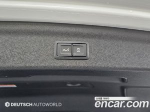 Audi Q3 40 TFSI 4WD Premium 2023 года из Южной Кореи