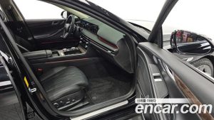 Genesis G80 Бензин 2.5 Turbo AWD 2025 года из Южной Кореи