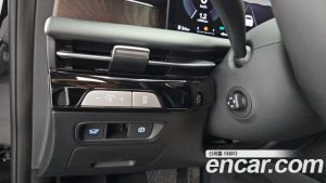 Genesis G80 Бензин 2.5 Turbo AWD 2025 года из Южной Кореи