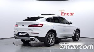BMW X4 xDrive20i xLine 2023 года из Южной Кореи