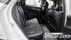Kia Sportage Бензин 1.6 Turbo 2WD 2025 года из Южной Кореи