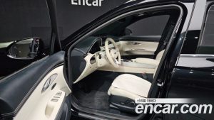 Genesis GV70 e-AWD 2024 года из Южной Кореи