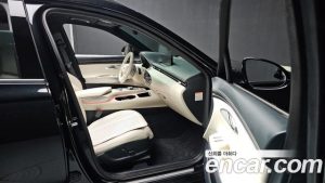 Genesis GV70 e-AWD 2024 года из Южной Кореи
