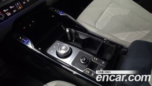 Kia Sorento HEV 1.6 2WD 2024 года из Южной Кореи