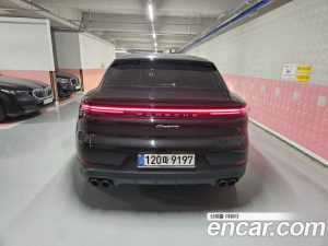 Porsche Cayenne 3.0 Coupe 2025 года из Южной Кореи