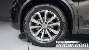 Renault-KoreaSamsung QM6 2.0 LPe LE Signature 2WD 2022 года из Южной Кореи