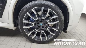 BMW X5 xDrive 40i M Sport 2025 года из Южной Кореи