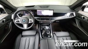 BMW X5 xDrive 40i M Sport 2025 года из Южной Кореи