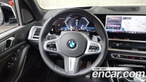BMW X5 xDrive 40i M Sport 2025 года из Южной Кореи