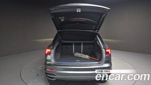 Audi Q3 35 TDI Premium 2023 года из Южной Кореи