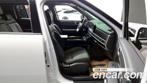Hyundai Santafe Бензин 2.5T 2WD 2024 года из Южной Кореи