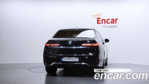 BMW 7-Series 740i sDrive M Sport 2023 года из Южной Кореи