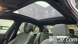 BMW 5-Series 520i M Sport 2025 года из Южной Кореи