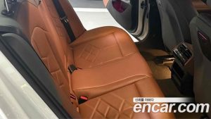 BMW 5-Series 530i xDrive 2024 года из Южной Кореи