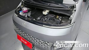 Hyundai Staria Tourer 11-Seater 2025 года из Южной Кореи