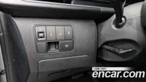 Hyundai Staria Tourer 11-Seater 2025 года из Южной Кореи