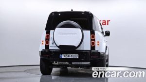 Land Rover Defender 110 D300 X- HSE 2024 года из Южной Кореи
