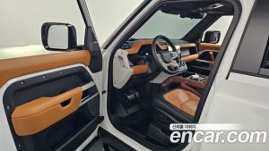 Land Rover Defender 110 D300 X- HSE 2024 года из Южной Кореи