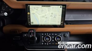 Land Rover Defender 110 D300 X- HSE 2024 года из Южной Кореи