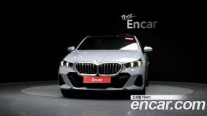BMW 5-Series 520i M Sport 2024 года из Южной Кореи