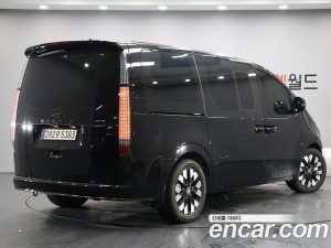 Hyundai Staria 4WD Lounge 9-Seater 2025 года из Южной Кореи