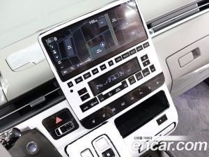 Hyundai Staria 4WD Lounge 9-Seater 2025 года из Южной Кореи