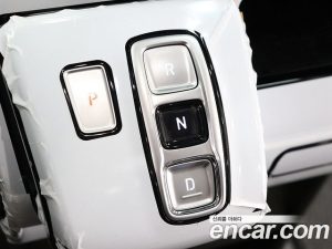 Hyundai Staria 4WD Lounge 9-Seater 2025 года из Южной Кореи