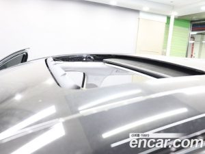 Hyundai Staria 4WD Lounge 9-Seater 2025 года из Южной Кореи
