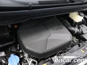 Hyundai Staria 4WD Lounge 9-Seater 2025 года из Южной Кореи