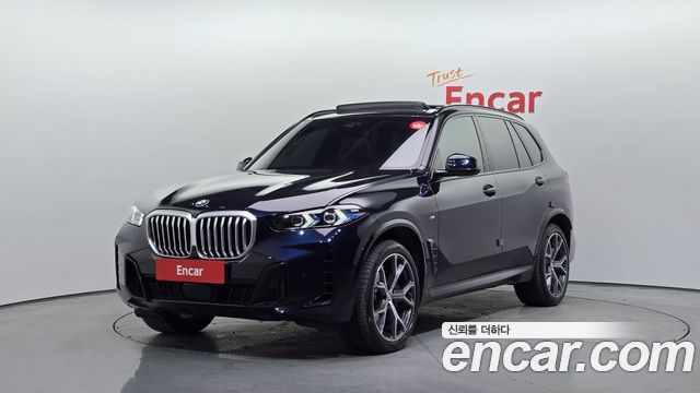 BMW X5 xDrive 40i M Sport 2024 года из Кореи