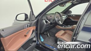BMW X5 xDrive 40i M Sport 2024 года из Южной Кореи