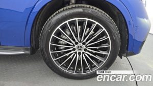Mercedes-Benz GLC-Class GLC300 4MATIC Coupe 2025 года из Южной Кореи