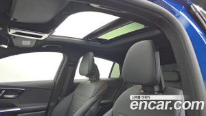 Mercedes-Benz GLC-Class GLC300 4MATIC Coupe 2025 года из Южной Кореи