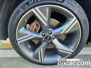 Genesis GV80 3.5T Бензин AWD 2024 года из Южной Кореи