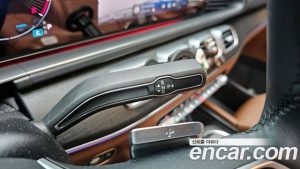 Mercedes-Benz GLE-Class GLE300d 4MATIC 2024 года из Южной Кореи