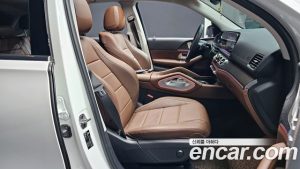 Mercedes-Benz GLE-Class GLE300d 4MATIC 2024 года из Южной Кореи