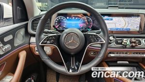 Mercedes-Benz GLE-Class GLE300d 4MATIC 2024 года из Южной Кореи