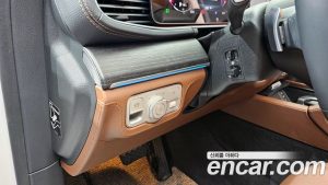 Mercedes-Benz GLE-Class GLE300d 4MATIC 2024 года из Южной Кореи